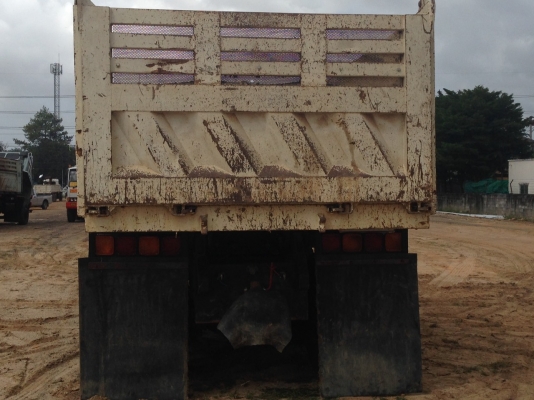 ขายรถนิสสัน  รุ่น CWM430MHR  สนใจติดต่อ  089-6551506