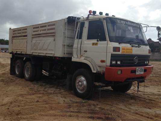 ขายรถนิสสัน  รุ่น CWM430MHR  สนใจติดต่อ  089-6551506