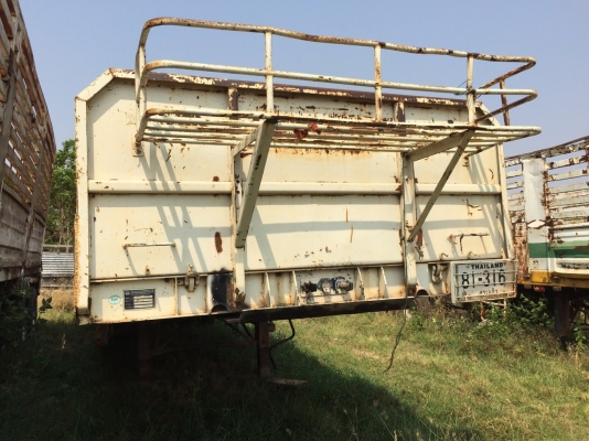 หางลากสามเพลาของสามมิตรยาว12เมตร40