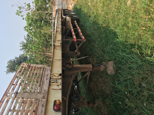 หางลากสามเพลาของสามมิตรยาว12เมตร40