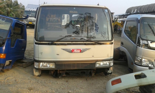 ขายหัวเก๋ง HINO รุ่น สิงห์ไฮเทค รถเก่านอก ราคา 90,000 บาท