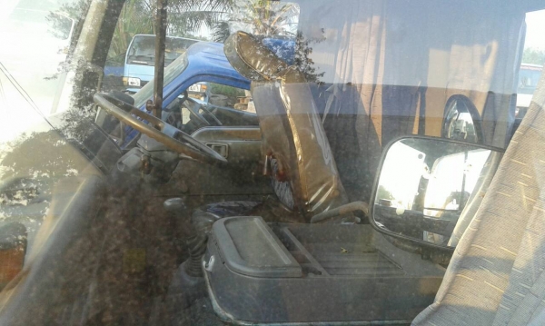 ขายหัวเก๋ง HINO รุ่น สิงห์ไฮเทค รถเก่านอก ราคา 90,000 บาท