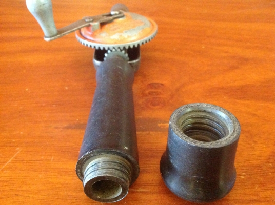 ขายสว่านมือหมุน Vintage Carrington "The Robin" England 13"