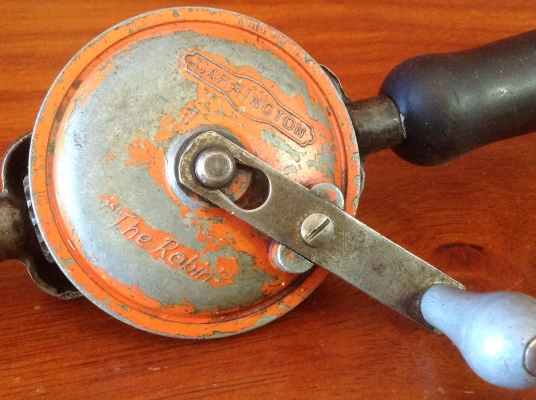 ขายสว่านมือหมุน Vintage Carrington "The Robin" England 13"