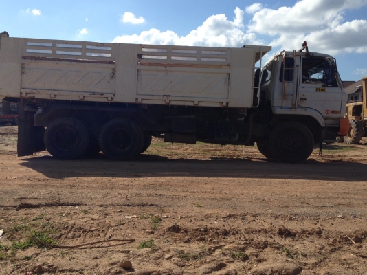 NISSAN  รุ่น  CWM430MHR  ปี 1995  สนใจติดต่อ 089-6551506