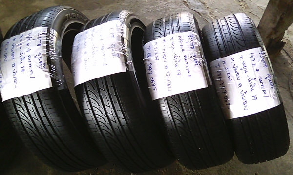ยางขอบ17 บริดสโตน 215-55-R17ลงพื้นปี14 (4เส้น3,600)