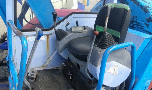 ขายรถขุด KOMATSU PC50UU-2  รถเก่านอก 420,000 บาท