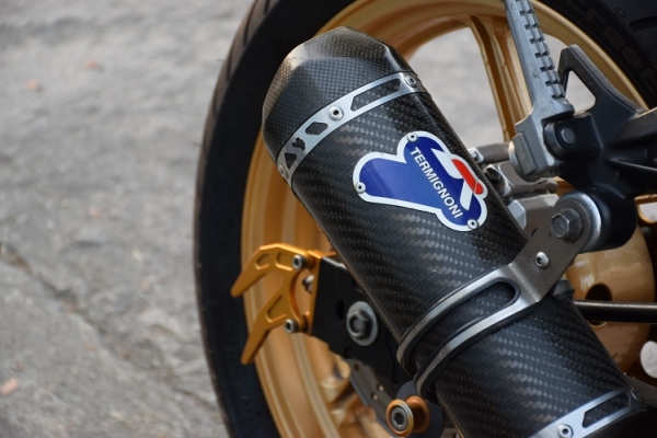 Ninja250 2012  รถบ้านแท้มือเดียว  เล่มชุดโอนครบ ของแต่งแน่น