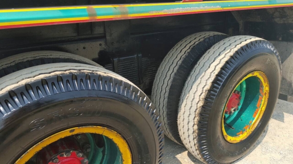 ขาย HINO MEGA 260 แรงม้า แม่ลูกดั้ม ปี 47 ขาย HINO MEGA 260 แรงม้า แม่ลูกดั้ม ปี 47