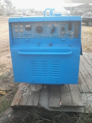 ตู้เชื่อมสนามพร้อมเครื่องปั่นไฟ AIRMAN  เครื่องยนต์ดีเซล จำนวน 2 สูบ ไฟขนาด 230 โวลต์ สามารถนำไปใช้เชื่อมภาคสนามในจุดที่ไม่มีไฟฟ้าและปั่นไฟขนาด 120 โวลต์ ได้ ราคา 36,000 บาท