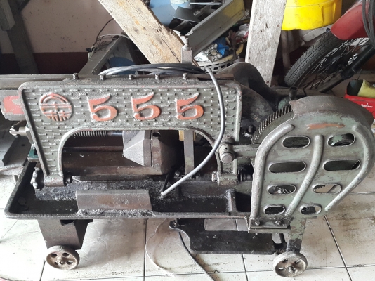 แท่นเลื่อย 555 ของไต้หวัน รุ่นบึกบึน ไม่มีมอเตอร์ 6,000