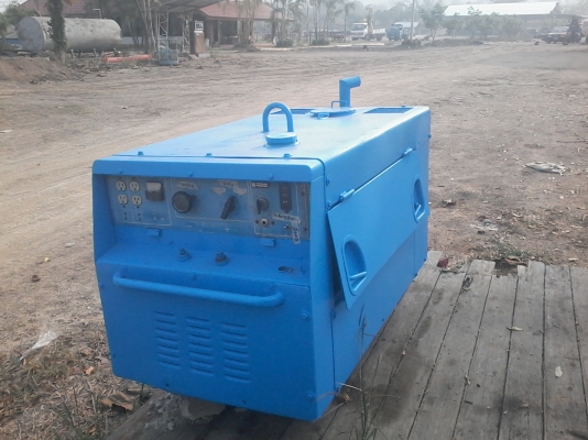 ตู้เชื่อมสนามพร้อมเครื่องปั่นไฟ AIRMAN  เครื่องยนต์ดีเซล จำนวน 2 สูบ ไฟขนาด 230 โวลต์ สามารถนำไปใช้เชื่อมภาคสนามในจุดที่ไม่มีไฟฟ้าและปั่นไฟขนาด 120 โวลต์ ได้ ราคา 36,000 บาท