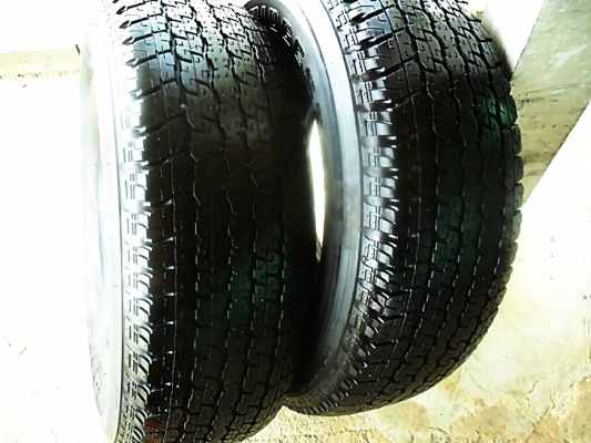 ยางกระบะสูงขอบ16 บริดสโตน265-70-R16 ลงพื้นปี15 (2เส้น2,800) ยางกระบะสูงขอบ16 บริดสโตน265-70-R16 ลงพื้นปี15 (2เส้น2,800)