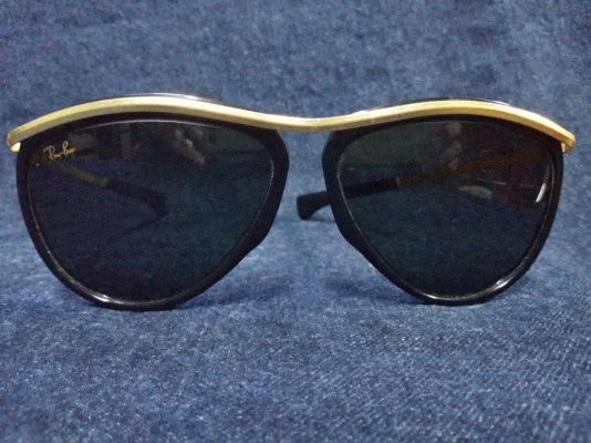 ขายแว่นray-ban usa