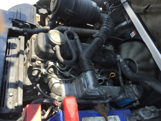 รถยกนิสสันรุ่นล่าสุด ยก 3 ตัน เสาสูง 4 เมตร งาเท เครื่องดีเซล เกียร์ธรรมดา  รถใช้งานมา 5400 ช.ม.