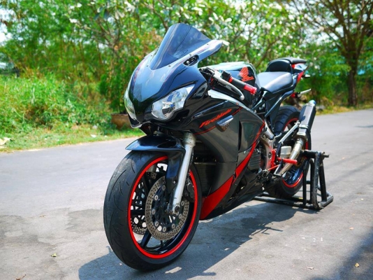 ขาย Honda VFR Nc30 พร้อมทะเบียนแท้ เครื่องสดๆรถทำสเต็ปแรงมาแล้ว สภาพจริงสวยมาก