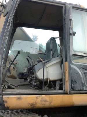 รถแบคโฮ CAT 33OC