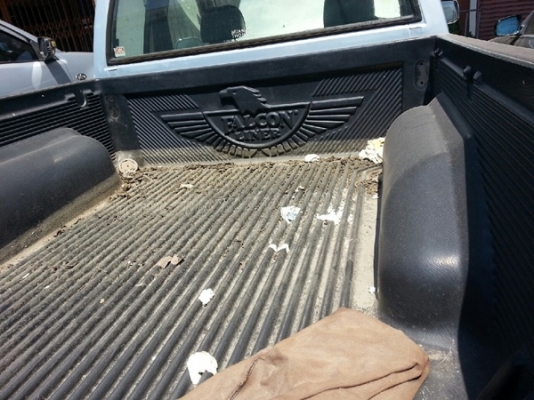 รถกระบะแค๊บ ISUZU รุ่น SLX เครื่อง 2500 CC .  90 แรงม้า TURBO  ปีจดทะเบียน  2543