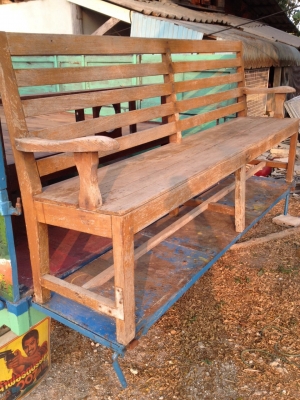 ขายเตียงกับม้านั่งยาว ขายเตียงกับม้านั่งยาว