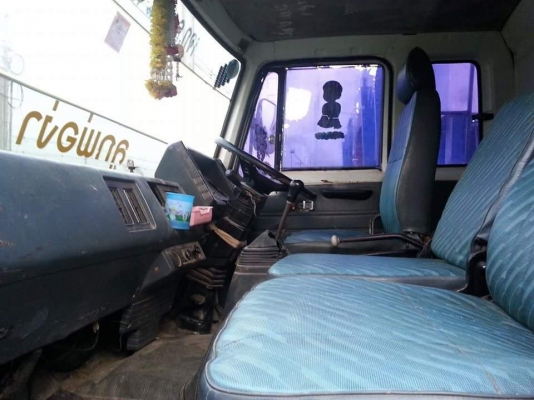 ขายรถ10ล้อ ดั้ม2เพลา ร็อกกี้210แรง พ.เพาเวอร์ เบรกทิฟฟี่ ภายในสวย เอกสารพร้อมโอน สนใจโทร 090-8588220คุณนะ 093-3258446คุณบิว หรือเข้าดูสินค้าอื่นๆได้ที่ www.truck.in.th/498 หรือเพจFacebook ณรงค์ ซื้อขายรถมือสอง (เว็บไซต์ส่วนตัว) หรือFacebook คุณนะ รถบรรทุก