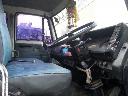 ขายรถ10ล้อ ดั้ม2เพลา ร็อกกี้210แรง พ.เพาเวอร์ เบรกทิฟฟี่ ภายในสวย เอกสารพร้อมโอน สนใจโทร 090-8588220คุณนะ 093-3258446คุณบิว หรือเข้าดูสินค้าอื่นๆได้ที่ www.truck.in.th/498 หรือเพจFacebook ณรงค์ ซื้อขายรถมือสอง (เว็บไซต์ส่วนตัว) หรือFacebook คุณนะ รถบรรทุก