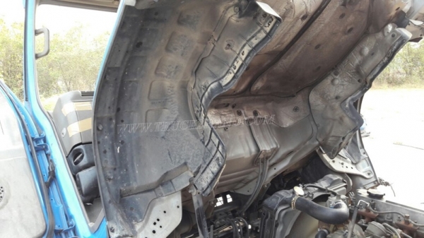 รถบรรทุก 6 ล้อ ISUZU รุ่น NKR66LX5 Y ขนาด 115 แรงม้า