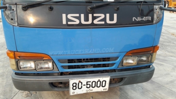 รถบรรทุก 6 ล้อ ISUZU รุ่น NKR66LX5 Y ขนาด 115 แรงม้า