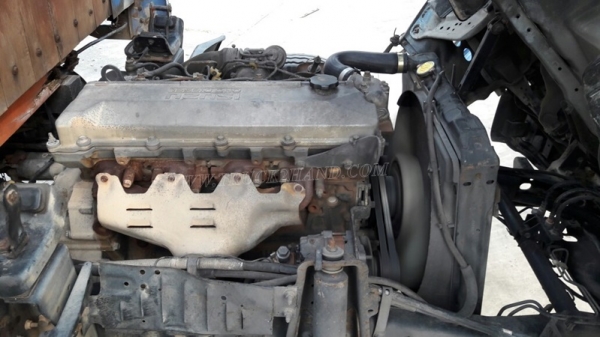 รถบรรทุก 6 ล้อ ISUZU รุ่น NKR66LX5 Y ขนาด 115 แรงม้า