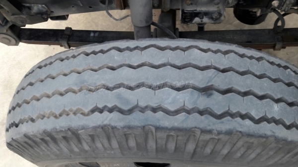 รถบรรทุก 6 ล้อ ISUZU รุ่น NKR66LX5 Y ขนาด 115 แรงม้า