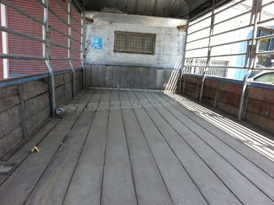 รถบรรทุก 6 ล้อ ISUZU รุ่น NKR66LX5 Y ขนาด 115 แรงม้า