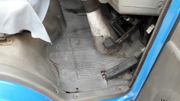 รถบรรทุก 6 ล้อ ISUZU รุ่น NKR66LX5 Y ขนาด 115 แรงม้า