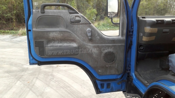 รถบรรทุก 6 ล้อ ISUZU รุ่น NKR66LX5 Y ขนาด 115 แรงม้า