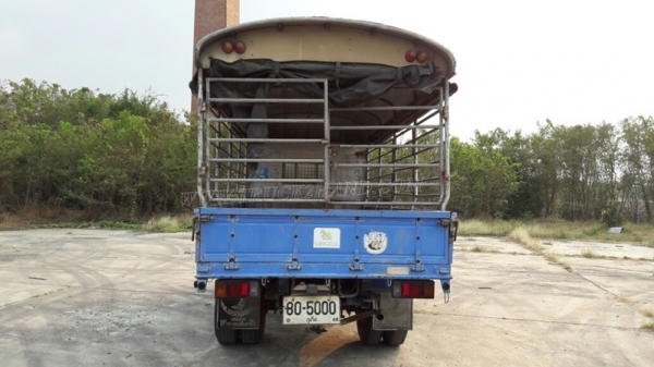 รถบรรทุก 6 ล้อ ISUZU รุ่น NKR66LX5 Y ขนาด 115 แรงม้า