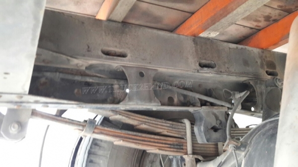 รถบรรทุก 6 ล้อ ISUZU รุ่น NKR66LX5 Y ขนาด 115 แรงม้า