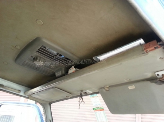 รถบรรทุก 6 ล้อ ISUZU รุ่น NKR66LX5 Y ขนาด 115 แรงม้า