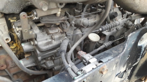 รถบรรทุก 6 ล้อ ISUZU รุ่น NKR66LX5 Y ขนาด 115 แรงม้า