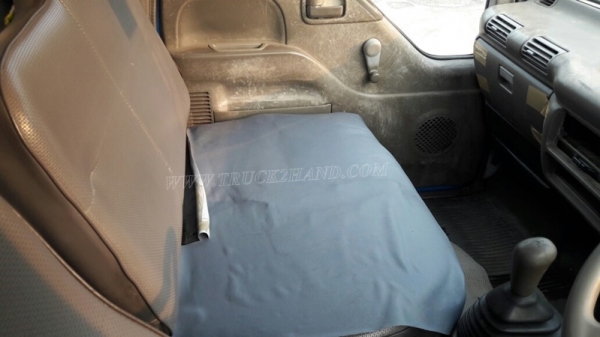 รถบรรทุก 6 ล้อ ISUZU รุ่น NKR66LX5 Y ขนาด 115 แรงม้า