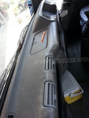 รถบรรทุก 6 ล้อ ISUZU รุ่น NKR66LX5 Y ขนาด 115 แรงม้า