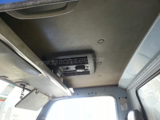 รถบรรทุก 6 ล้อ ISUZU รุ่น NKR66LX5 Y ขนาด 115 แรงม้า