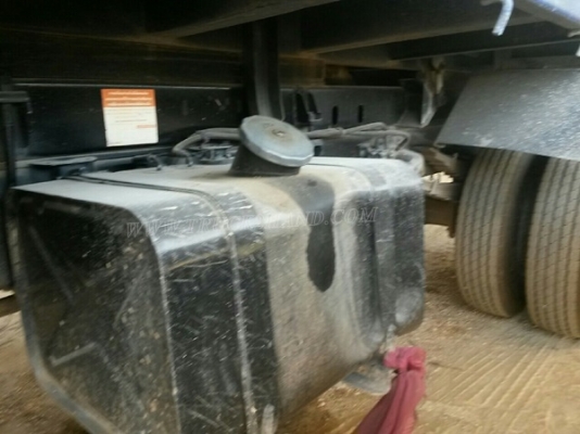 รถบรรทุก 6 ล้อดัมพ์ HINO MEGA ขนาด 150 แรงม้า กระบะดั๊มสามมิตร