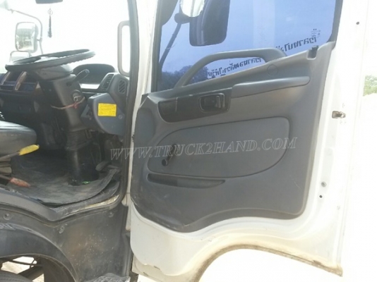 รถบรรทุก 6 ล้อดัมพ์ HINO MEGA ขนาด 150 แรงม้า กระบะดั๊มสามมิตร