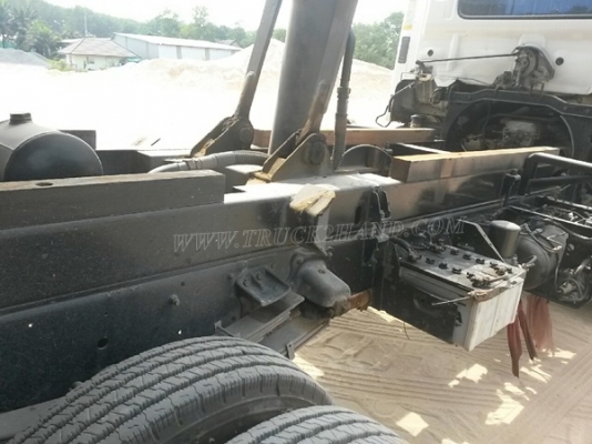 รถบรรทุก 6 ล้อดัมพ์ HINO MEGA ขนาด 150 แรงม้า กระบะดั๊มสามมิตร