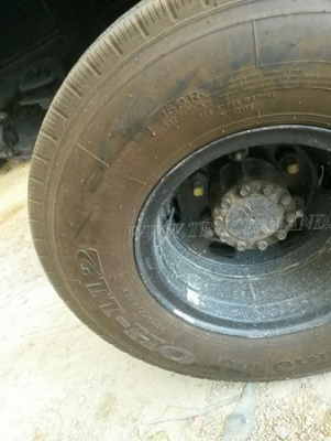 รถบรรทุก 6 ล้อดัมพ์ HINO MEGA ขนาด 150 แรงม้า กระบะดั๊มสามมิตร