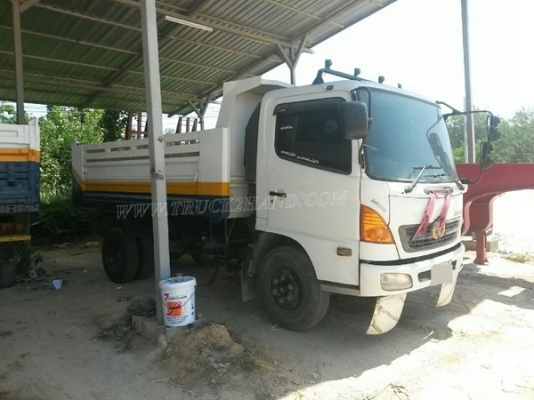 รถบรรทุก 6 ล้อดัมพ์ HINO MEGA ขนาด 150 แรงม้า กระบะดั๊มสามมิตร