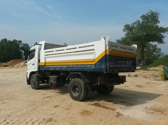 รถบรรทุก 6 ล้อดัมพ์ HINO MEGA ขนาด 150 แรงม้า กระบะดั๊มสามมิตร