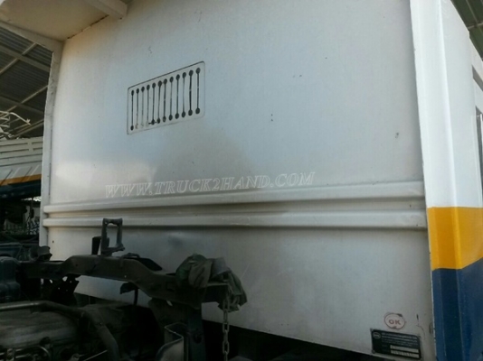 รถบรรทุก 6 ล้อดัมพ์ HINO MEGA ขนาด 150 แรงม้า กระบะดั๊มสามมิตร