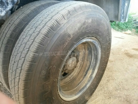 รถบรรทุก 6 ล้อดัมพ์ HINO MEGA ขนาด 150 แรงม้า กระบะดั๊มสามมิตร