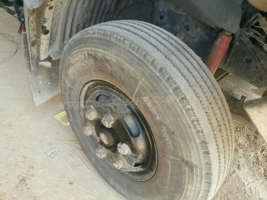 รถบรรทุก 6 ล้อดัมพ์ HINO MEGA ขนาด 150 แรงม้า กระบะดั๊มสามมิตร