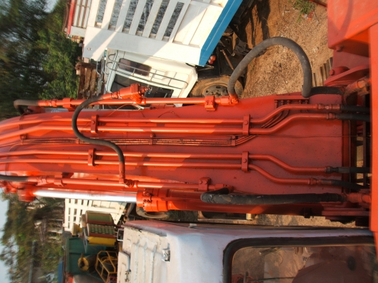 ขายรถแม็คโคร ฮิตาชิ EX200-2 เครื่องยนต์อีซูซุ 6BG turbo มีลายหัวแย็ก สภาพดีพร้อมใช้งาน