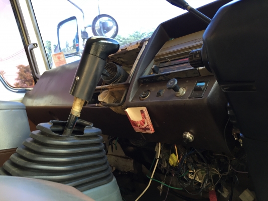 โทร  089-7700196  Hino.F18. หัว227 เครื่อง HO7C. เทอร์โบ อินเตอร์ 195 แรง. พร้อมใช้ เล้มพร้อมโอน